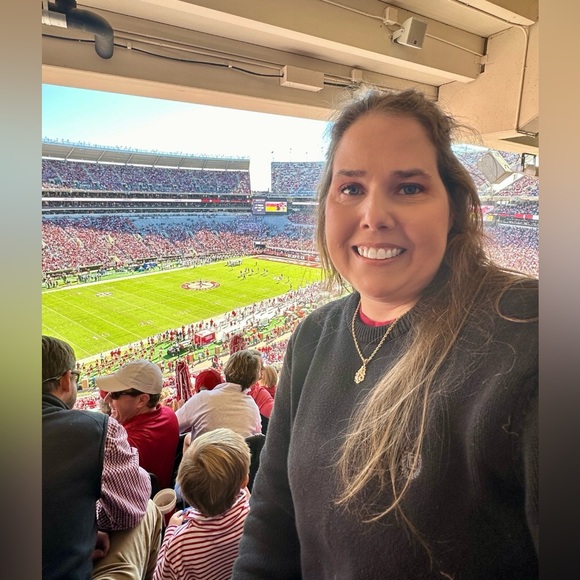 Meet your Posher, Kristy - Picture 1 of 1